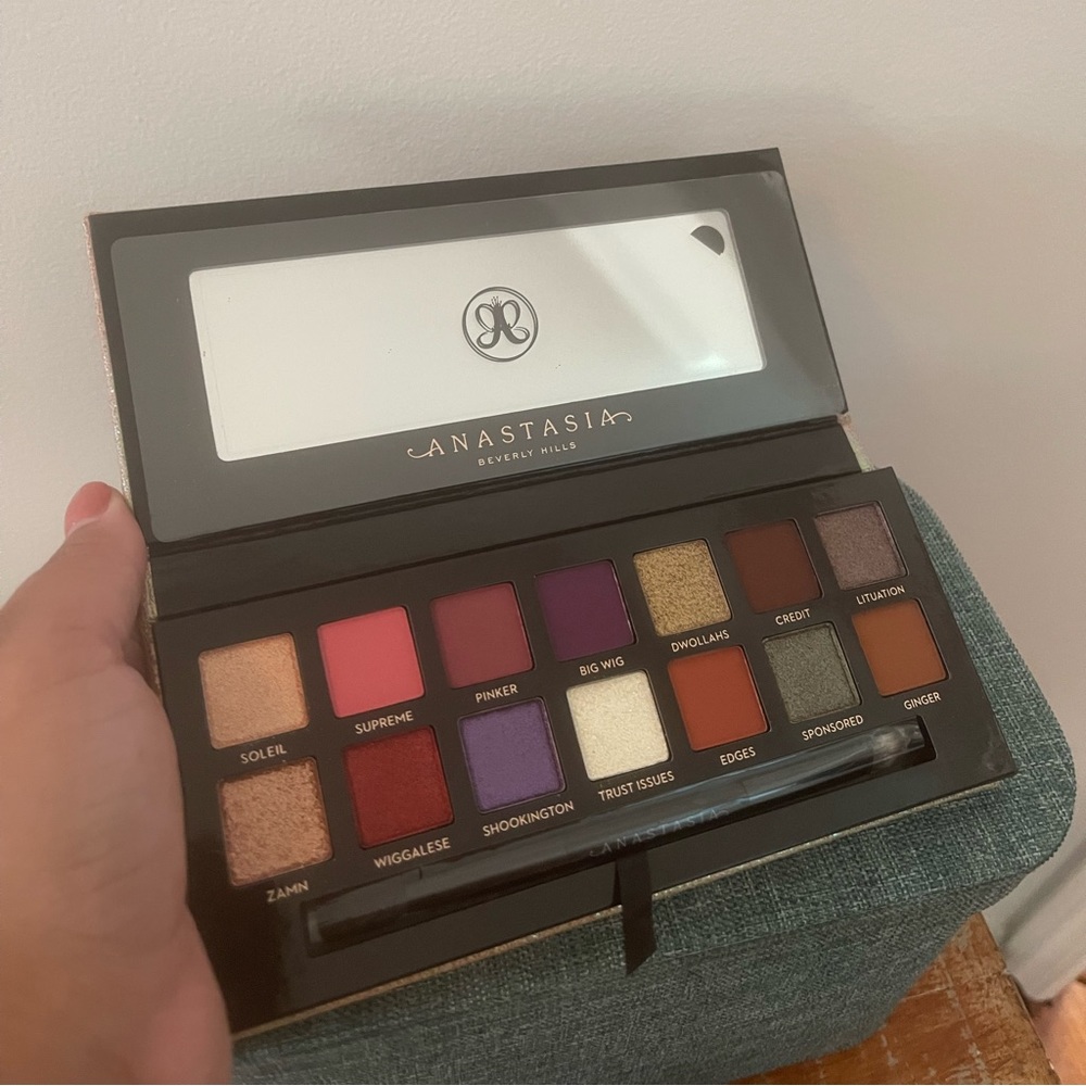 Anastasia Beverly Hills - Jackie Ayena Limited Edition Eyeshadow Palette